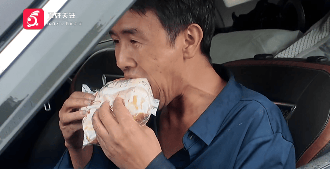 心酸!12岁男孩“独居”贵阳一安置房内<strong></p>
<p>虚拟币产生方法</strong>,父亲回应:迫于无奈,因为……