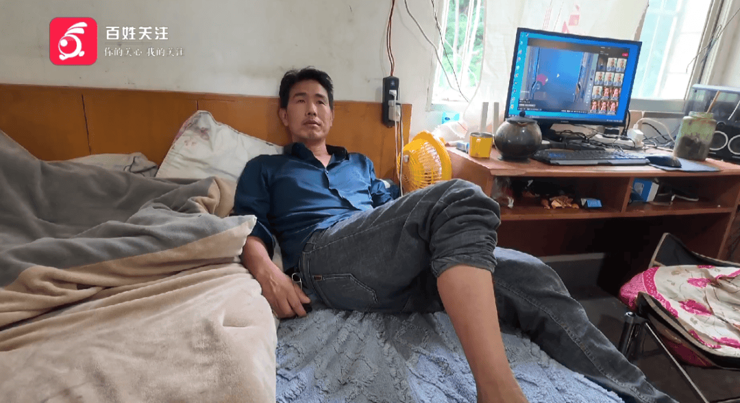 心酸!12岁男孩“独居”贵阳一安置房内<strong></p>
<p>虚拟币产生方法</strong>,父亲回应:迫于无奈,因为……