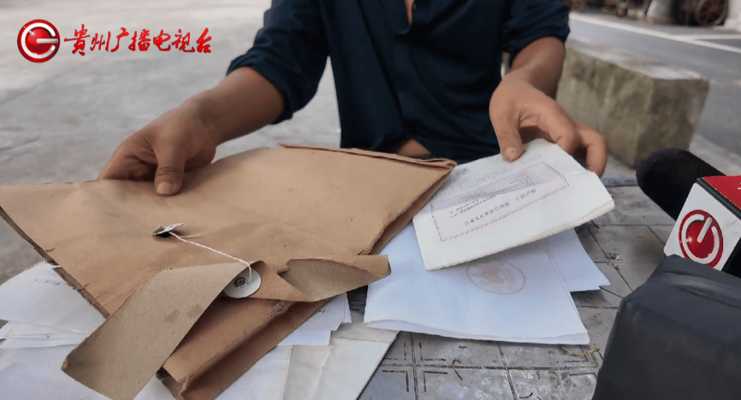 心酸!12岁男孩“独居”贵阳一安置房内<strong></p>
<p>虚拟币产生方法</strong>,父亲回应:迫于无奈,因为……