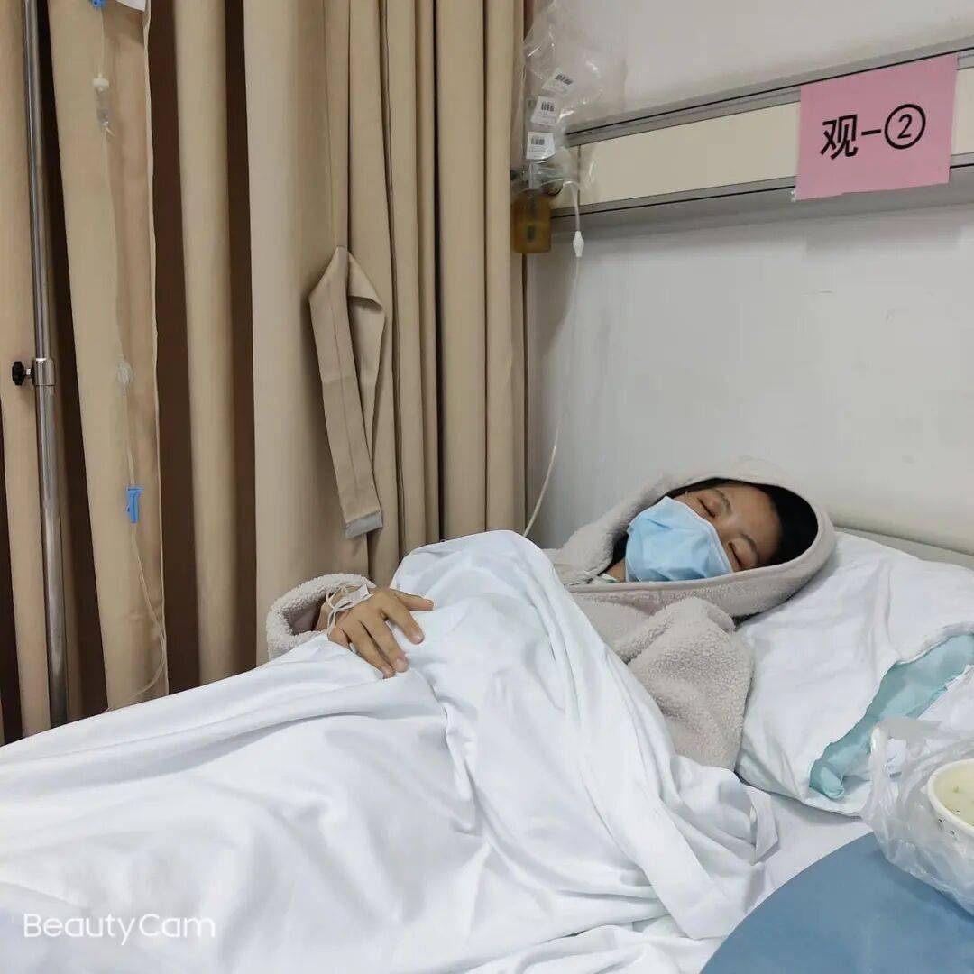 女护士结婚半年发烧头痛<strong></p>
<p>虚拟币发电是咋回事</strong>,诊治12天才确诊“脑脊髓炎”致丧失劳动能力,鉴定:两家三甲医院因未及早诊断病情,应承担责任