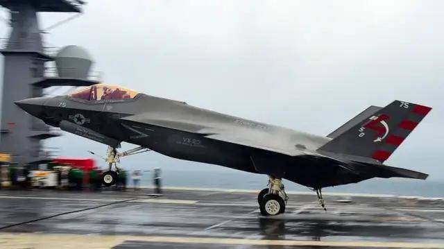 美国成了笑话:歼-35成人类首款电磁弹射五代机<strong></p>
<p>虚拟币otc走现金交易</strong>,美军在干啥?