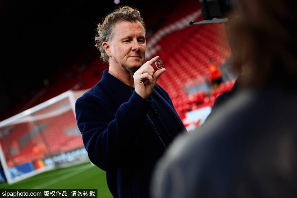 误判！回放显示水晶宫球员碰球出界<strong></p>
<p>虚拟币挖矿整治措施</strong>，利物浦失球的角球应是球门球！