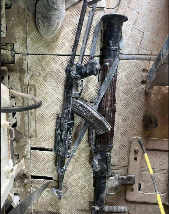 一命抵一命！敢死队手持56步枪<strong></p>
<p>虚拟币挖矿整治措施</strong>，打死一名以军少校，进地道前阵亡