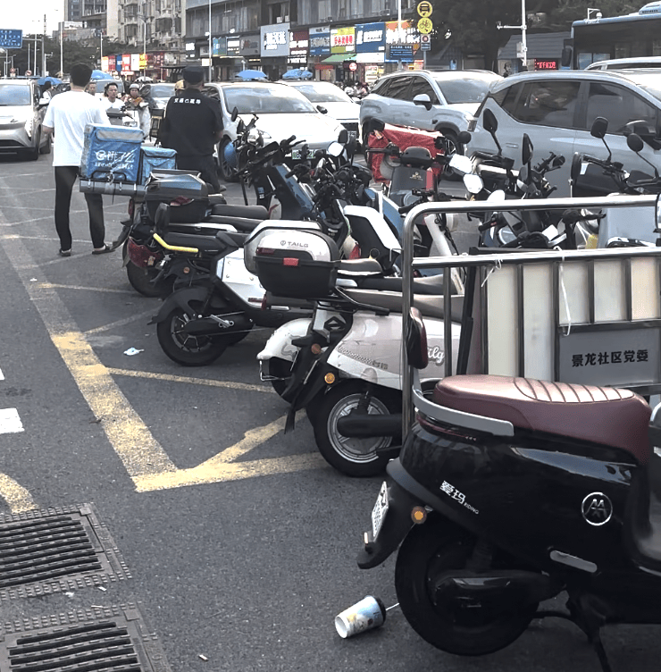 深圳一医院门口被指“举步维艰”<strong></p>
<p>虚拟币挖矿整治措施</strong>！整治后记者实探:仍很堵