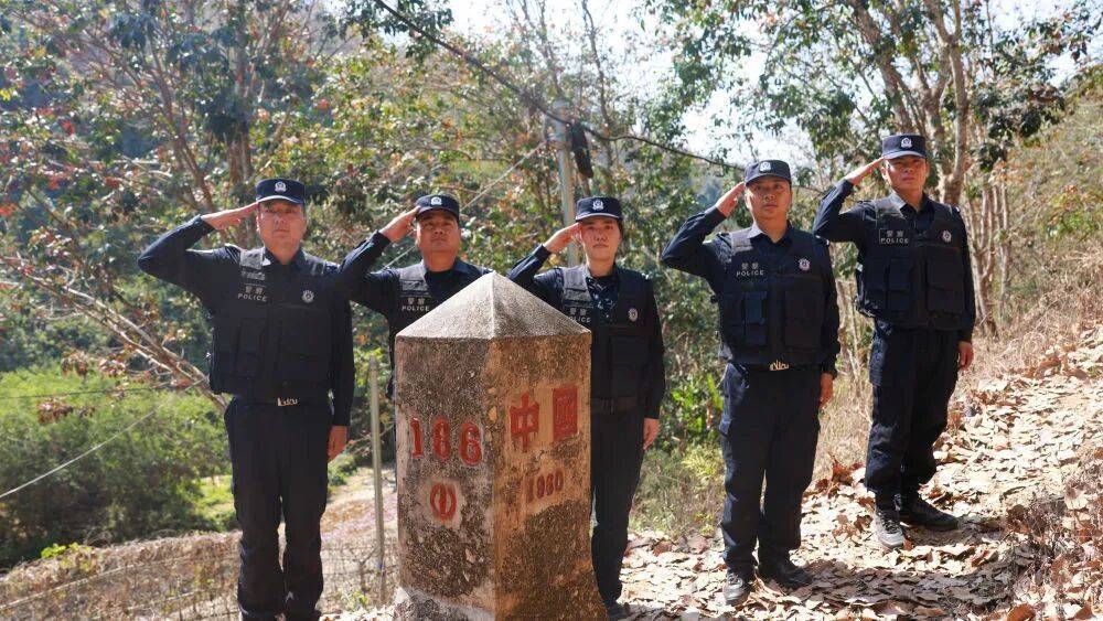 “看到妈妈46个未接来电<strong></p>
<p>虚拟贸币</strong>,心像被重锤击中”