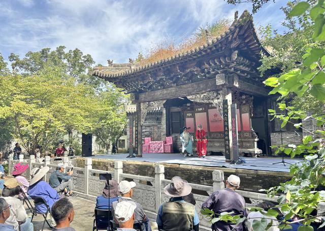 第九届中国戏曲文化周开幕<strong></p>
<p>虚拟贸币</strong>,北京园博园化身戏曲百花园