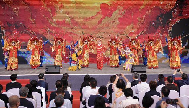 第九届中国戏曲文化周开幕<strong></p>
<p>虚拟贸币</strong>,北京园博园化身戏曲百花园