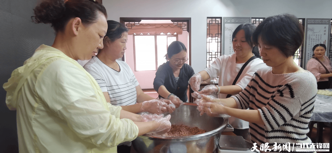 白云区举办“<strong></p>
<p>虚拟贸币</strong>我们的节日·中秋”文明实践活动