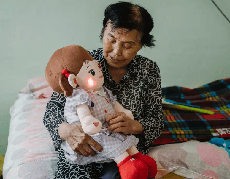 给奶奶们发的AI孙子<strong></p>
<p>高材生虚拟币案例</strong>,有点让人失望?千亿AI玩具市场虚火正旺?