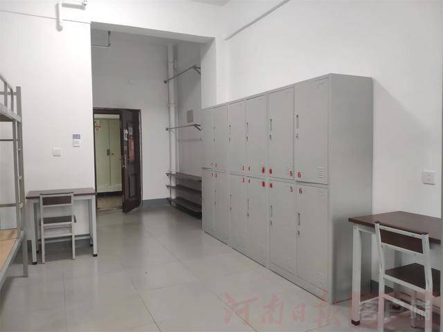 从8人间到夫妻房<strong></p>
<p>u虚拟币</strong>,郑州富士康员工幸福安居“进行时”