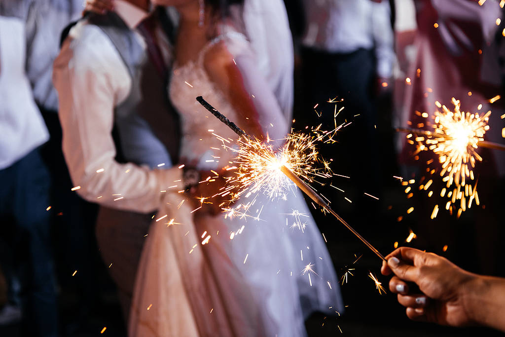 从业8年的婚庆人心得:婚礼不再“造梦”<strong></p>
<p>u虚拟币</strong>,只卖解决方案