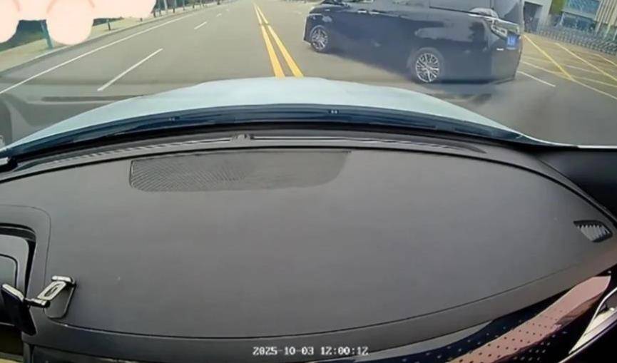 婚庆司机恶意别车后谎称自己是公安人员<strong></p>
<p>私人挖虚拟币</strong>,涉嫌危险驾驶罪被采取刑事强制措施,律师:或被判处拘役并罚款