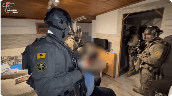 凯特患癌竟因辉瑞疫苗？伦敦4万被盗手机直飞香港<strong></p>
<p>公司从事虚拟币开发</strong>，比贩毒暴利产业链曝光…