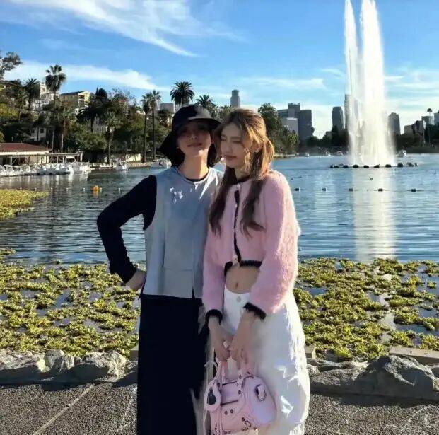 考古|冯小刚带女儿去陈思诚工作室!开个人账号还读影视专业<strong></p>
<p>虚拟币挖矿</strong>,她也要“女承父业”吗?