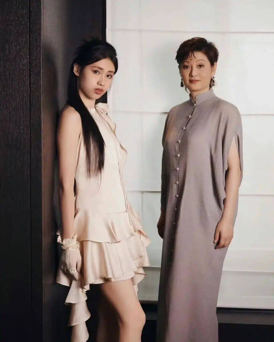 考古|冯小刚带女儿去陈思诚工作室!开个人账号还读影视专业<strong></p>
<p>虚拟币挖矿</strong>,她也要“女承父业”吗?