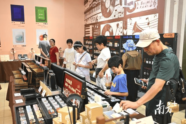 镇街周报｜佛山“双节”文旅成绩单出炉<strong></p>
<p>整治工作自查报告</strong>，谁最吸睛