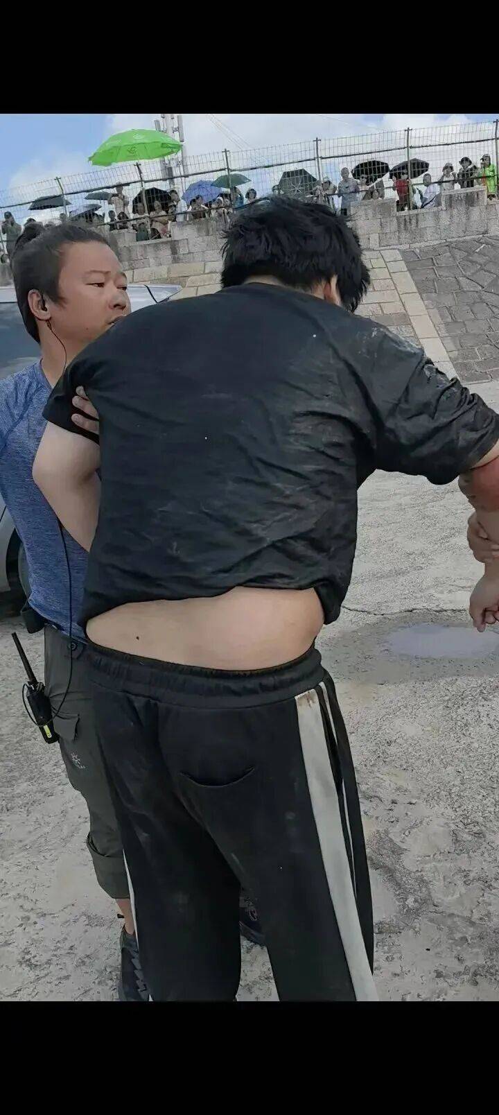 230斤重小伙酒后落水<strong></p>
<p>整治工作自查报告</strong>，漂浮7小时终获救……