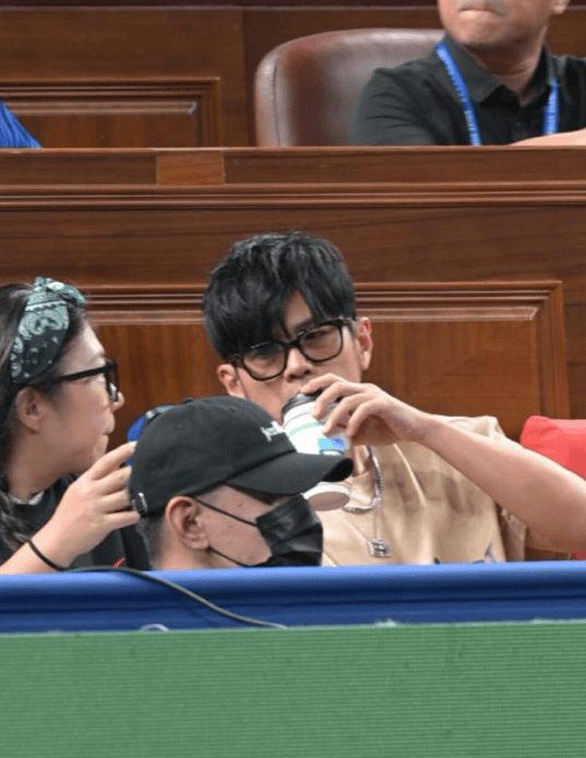 考古|昆凌现身暴瘦变化大！7年剖腹产下3娃<strong></p>
<p>整治工作自查报告</strong>，从“打工妹”到“天王嫂”，她的辛苦谁懂