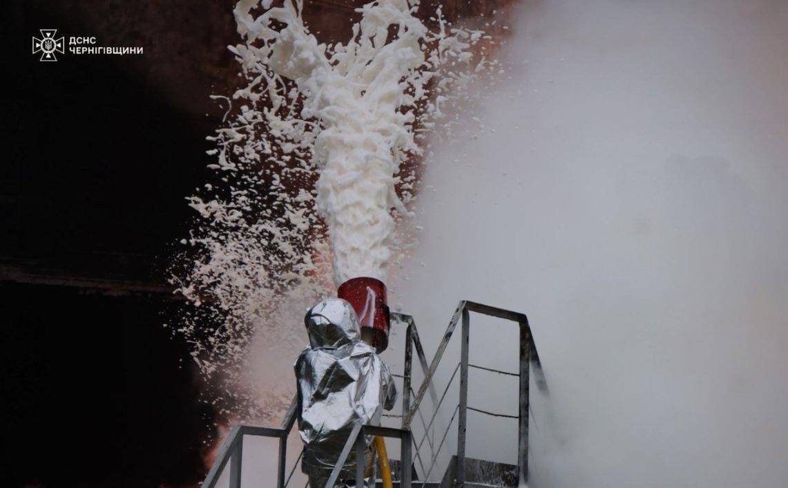 炸了一夜<strong></p>
<p>虚拟币奇迹币</strong>,俄军大轰炸,基辅大停电:俄乌战争3年,普京太仁慈了