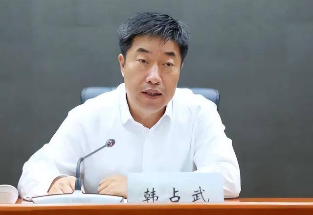 中央委员被“双开”<strong></p>
<p>虚拟币奇迹币</strong>,62岁女副部任上被查!中纪委上周通报查处26人