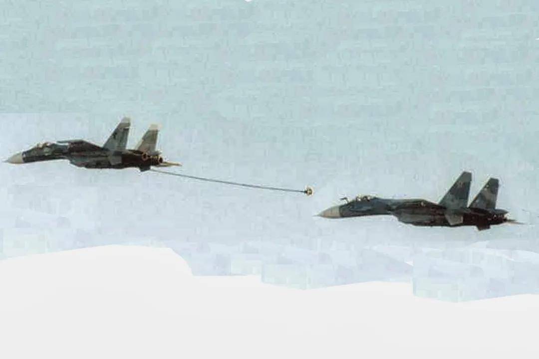 央视官宣：歼-16可挂载副油箱<strong></p>
<p>虚拟币黄白线代表什么</strong>！网友：航程加到7000公里有必要？