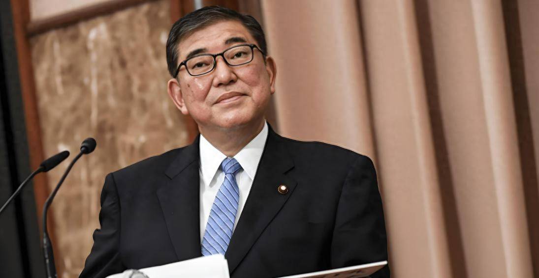 高市早苗出局<strong></p>
<p>虚拟币黄白线</strong>，党内政变开始！石破茂傻眼：日本这烂局最终还是得他来收拾