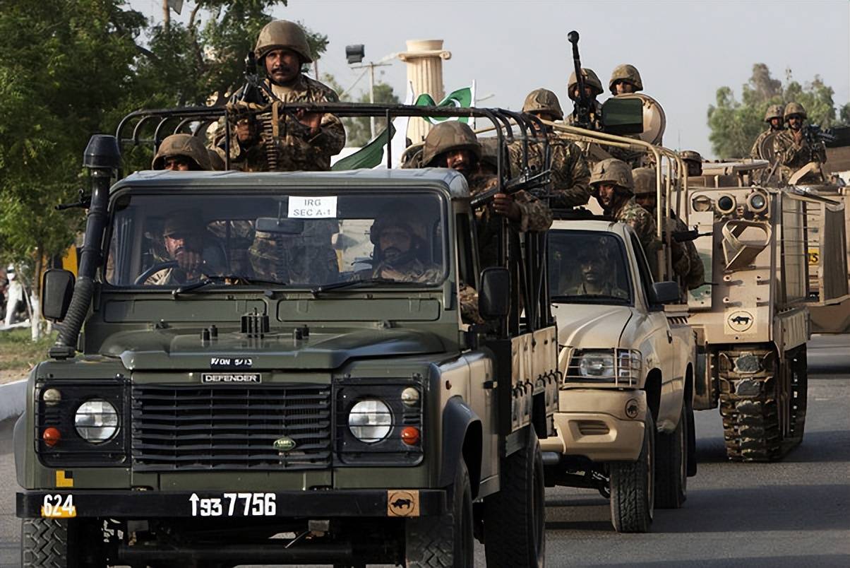 终于被巴铁打疼了<strong></p>
<p>快手直播送礼物</strong>，阿富汗将袭击枭龙和歼-10，特朗普喊话他要管