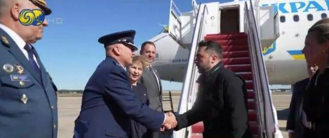 特朗普问是否介意美向乌提供“战斧”<strong></p>
<p>快手直播送礼物</strong>，普京：很不喜欢这主意