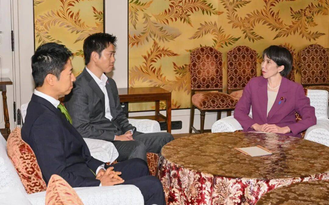 日本维新会叛变<strong></p>
<p>快手直播送礼物</strong>，高市早苗当首相可能性增大