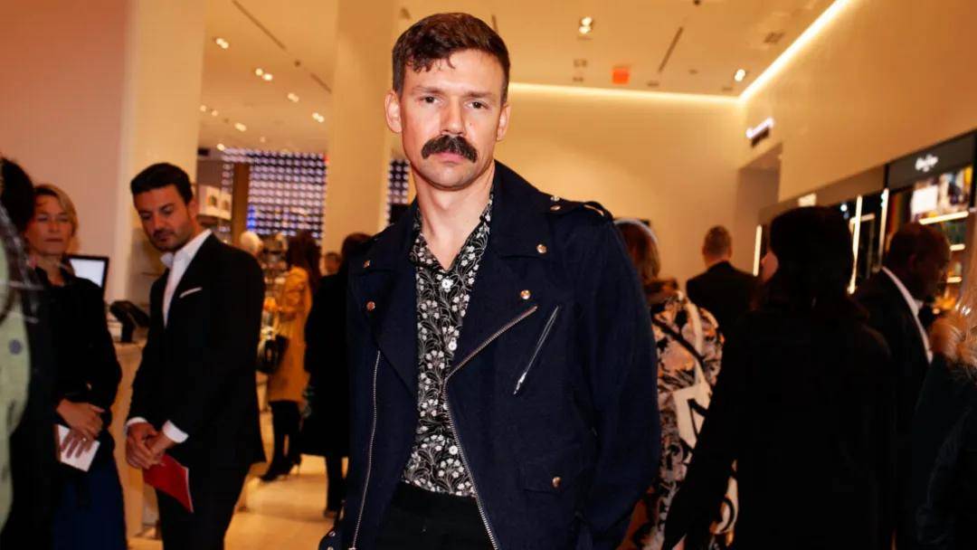 超模均龄30+、不要性感要多元<strong></p>
<p>快手直播送礼物</strong>，维秘秀还有新鲜感吗？