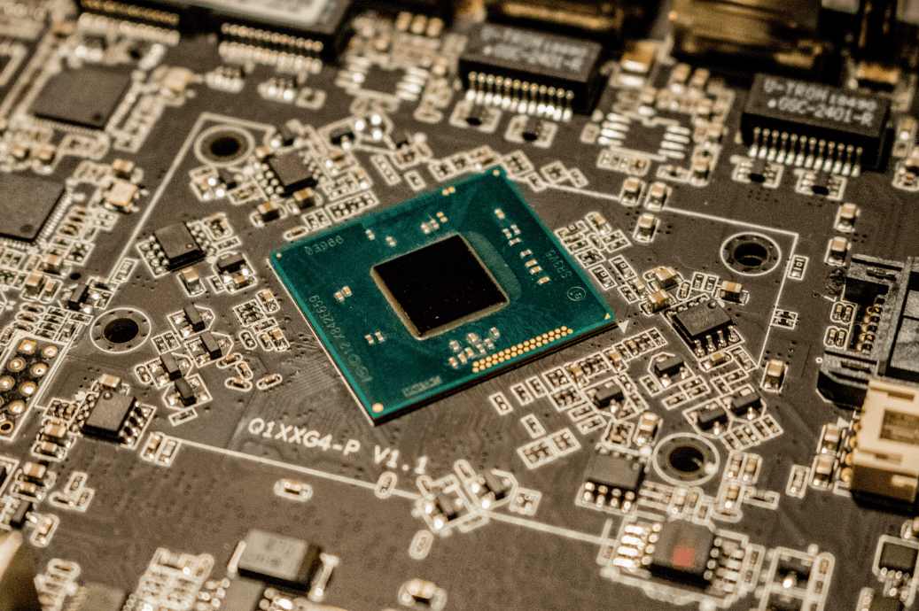 中美对决<strong></p>
<p>国家虚拟人民币</strong>，首个冤大头自投罗网，中国杀鸡儆猴，3个危险信号曝光