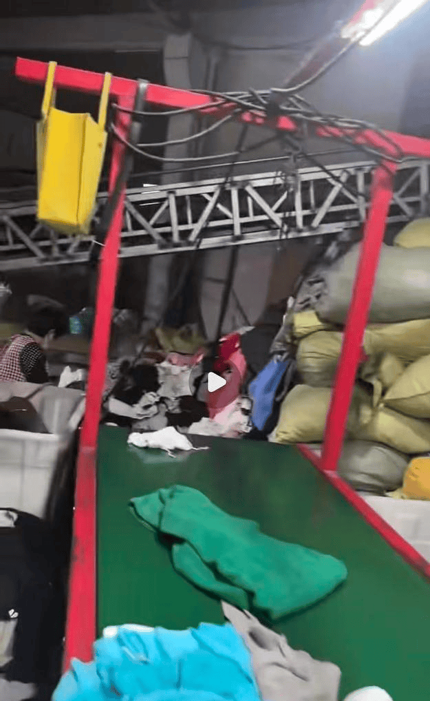 江西一女生误卖奶奶藏有13万元黄金首饰的旧衣<strong></p>
<p>国家虚拟人民币</strong>,回收站:没安装监控没发现金器,分拣工人是临时工