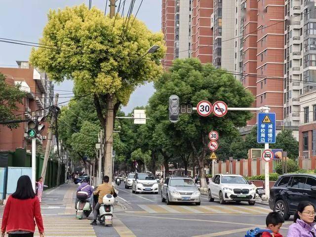 武汉多个小区接连宣布：免费对外开放<strong></p>
<p>国家虚拟人民币</strong>！