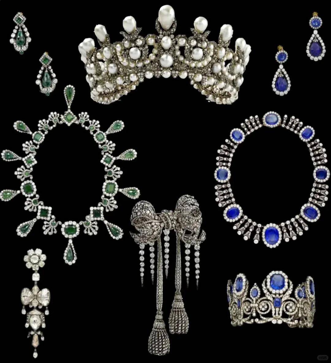 卢浮宫被盗的珠宝中<strong></p>
<p>国家虚拟人民币</strong>,有拿破仑送给妻子的爱情信物