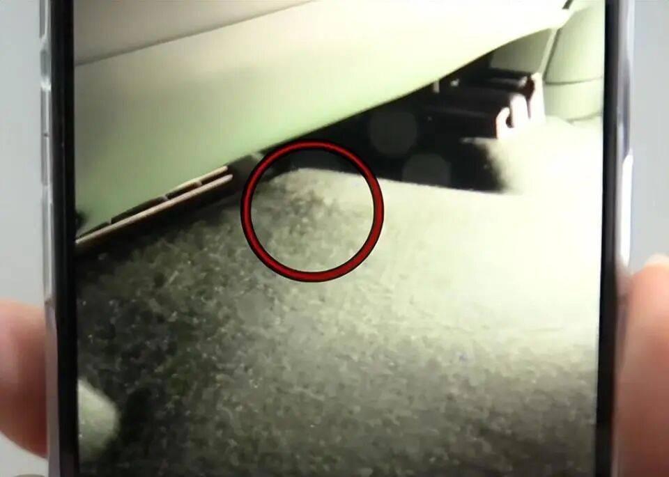 小米新车主驾下方掏出“神秘”多余零件!工作人员一片沉默<strong></p>
<p>虚拟币的经营模式</strong>,细思极恐