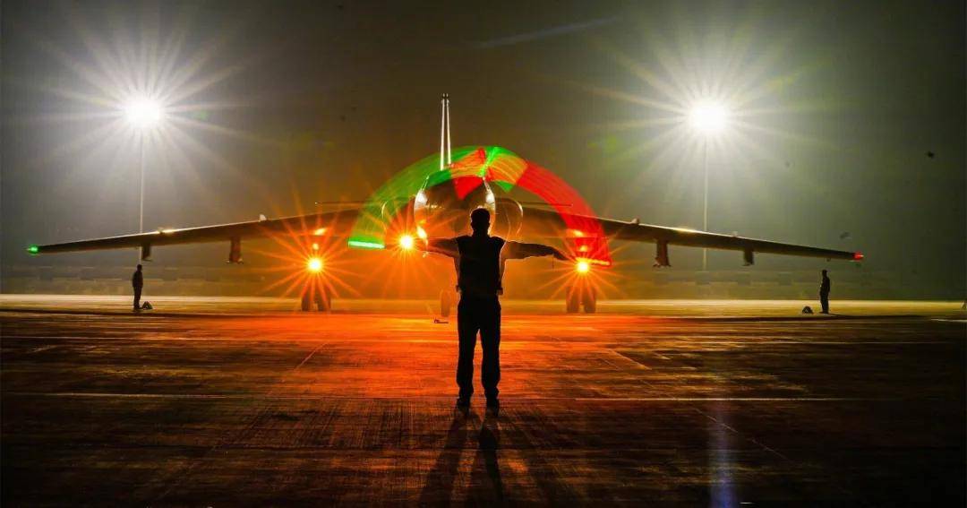 军迷热议<strong></p>
<p>虚拟币的经营模式</strong>!《舰载武器》曝光四发轰-6改进方案:航程14000公里?