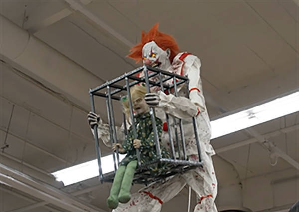 美国人正度过一个“没了中国货、最恐怖”的万圣节<strong></p>
<p>招聘虚拟币运营</strong>,白宫发言人却仍嘴硬