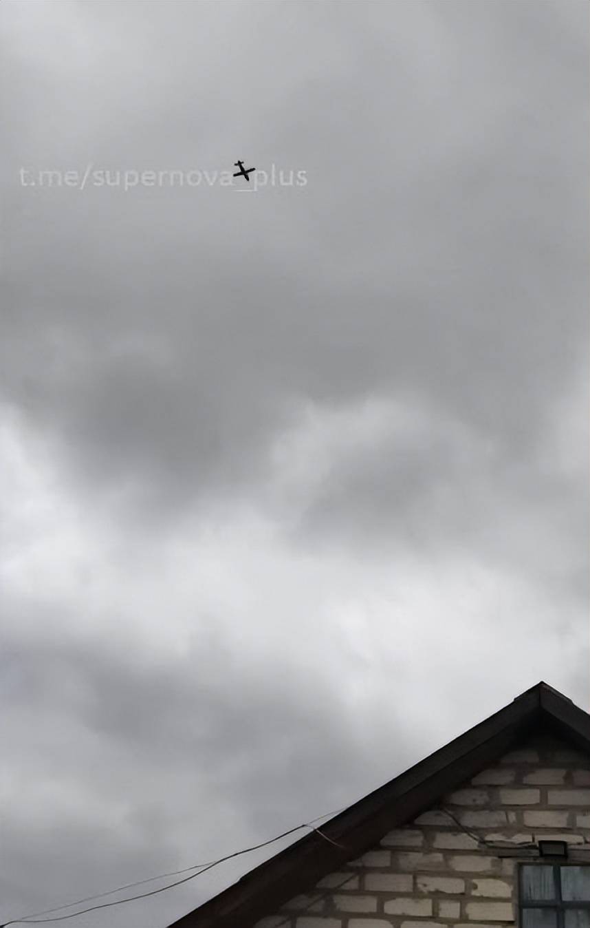 匈牙利爆炸<strong></p>
<p>招聘虚拟币运营</strong>,罗马尼亚爆炸,乌克兰史上最大导弹突袭,比俄军还狠