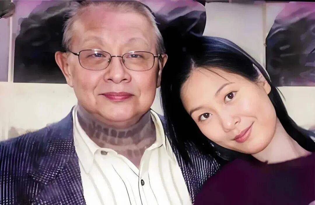 确认了<strong></p>
<p>招聘虚拟币运营</strong>！是著名歌手刘若英的爷爷