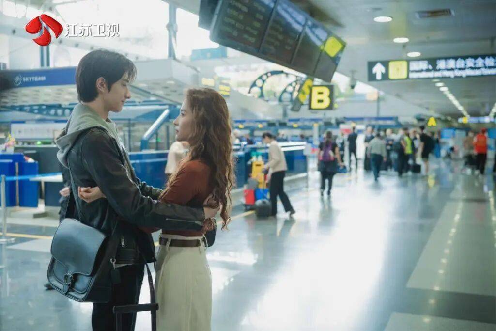 知名东北籍演员发生意外<strong></p>
<p>招聘虚拟币运营</strong>,剧组已送医