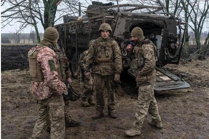 俄军在前线取得重大胜利<strong></p>
<p>雷达币四虚拟货币</strong>，1.5万名乌军遭围歼，普京突然下令，保护投降乌军！