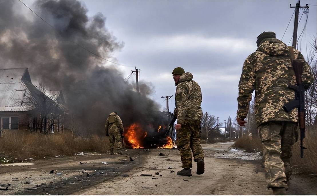 俄军在前线取得重大胜利<strong></p>
<p>雷达币四虚拟货币</strong>，1.5万名乌军遭围歼，普京突然下令，保护投降乌军！
