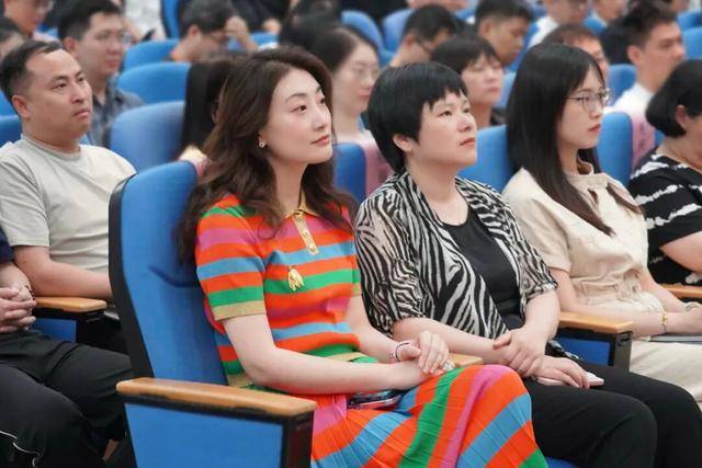 宗馥莉“心腹”祝丽丹离职<strong></p>
<p>雷达币四虚拟货币</strong>！曾是娃哈哈核心高管