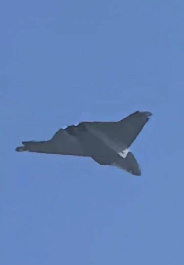 无空速管<strong></p>
<p>甘肃虚拟币挖矿</strong>,疑似第二架歼-50:美国精神胜利法,新六代机东亚决战