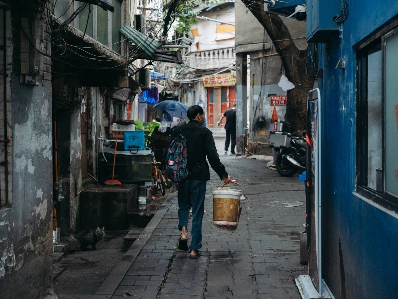 <strong></p>
<p>甘肃虚拟币挖矿</strong>他们挤在8元一晚的旅店 几百人抢一个活