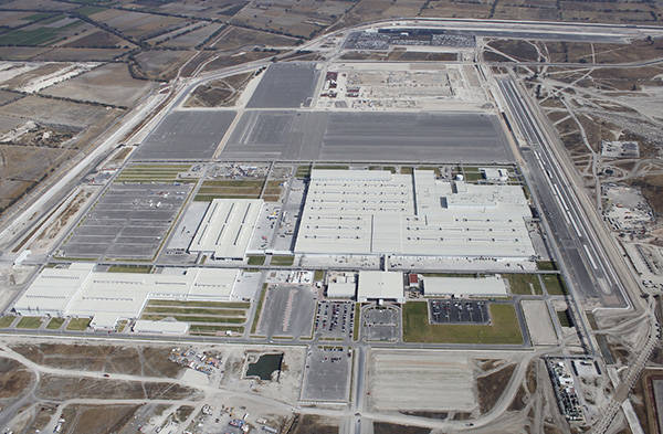 荷兰“强抢”中资企业导致芯片断供<strong></p>
<p>腾讯合作</strong>,本田在墨西哥的工厂停产