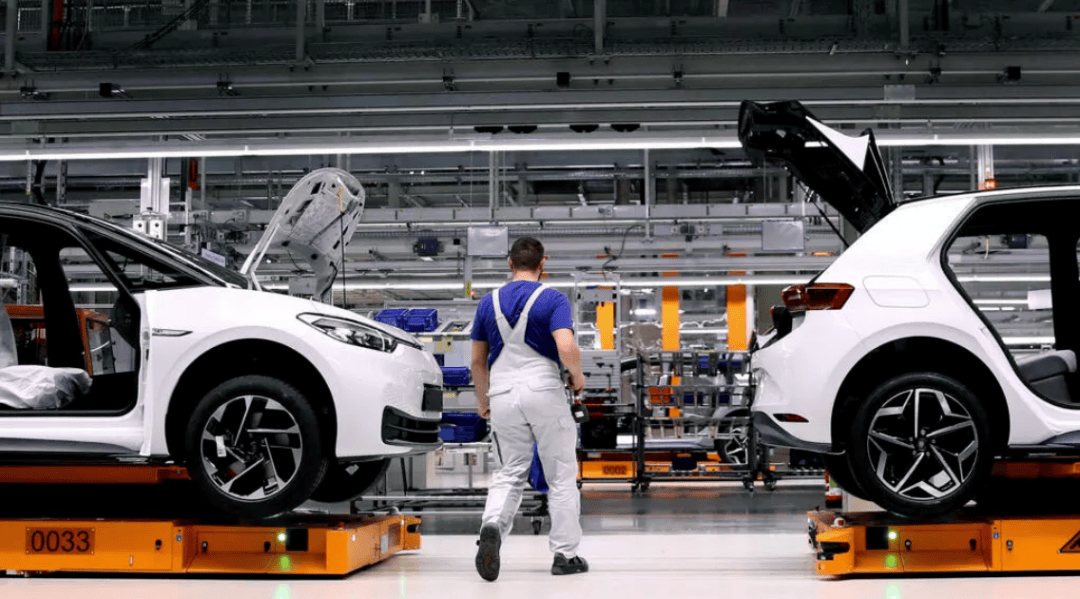 金灿荣:荷兰没有服软迹象<strong></p>
<p>虚拟币回流</strong>,中国要打到完全胜利!