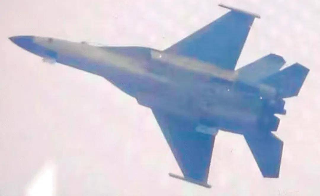 歼-35青春版<strong></p>
<p>虚拟币回流</strong>?076专用舰载机?新机“超级小黄蜂”究竟是干嘛的?