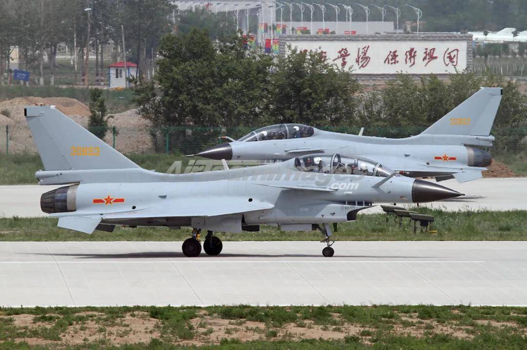 歼-35青春版<strong></p>
<p>虚拟币回流</strong>?076专用舰载机?新机“超级小黄蜂”究竟是干嘛的?