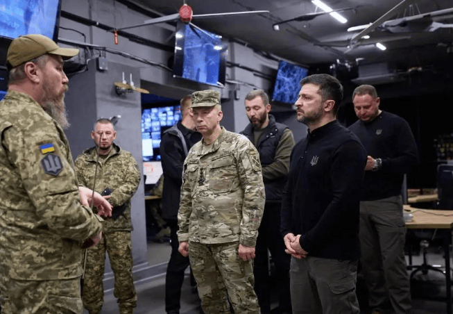 乌军承认红军城已沦陷<strong></p>
<p>虚拟币停止服务怎么办</strong>,俄军无人机封锁了撤退和补给通道,泽连斯基命令乌军血战到底!